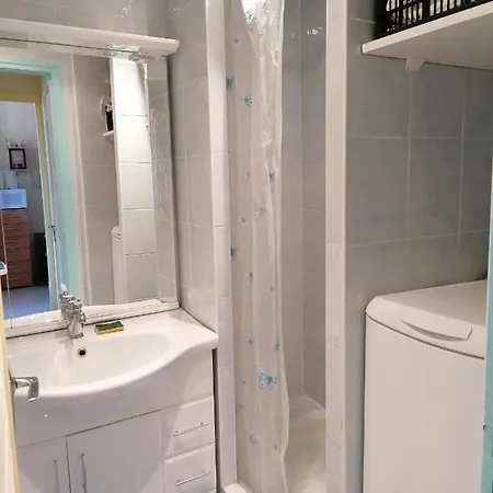 Apartment Studio Meuble Les Bains Allevard